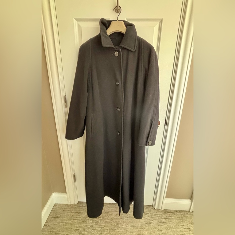 Cashmere Regency long black coat SZ 12